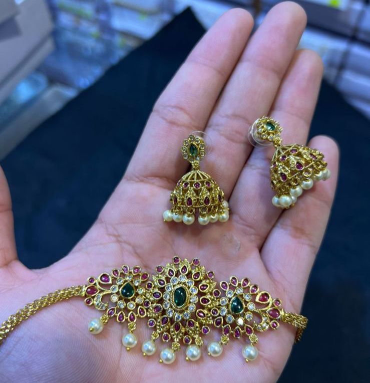 Indian Jewellery – First-Class Jewelry for First-Class Women