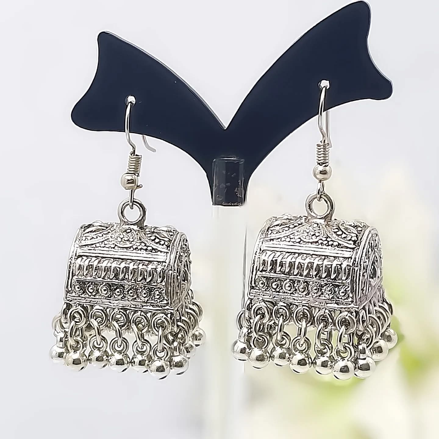 Traditional Handmade Jumka Earrings – Elegant Ethnic Jewelry