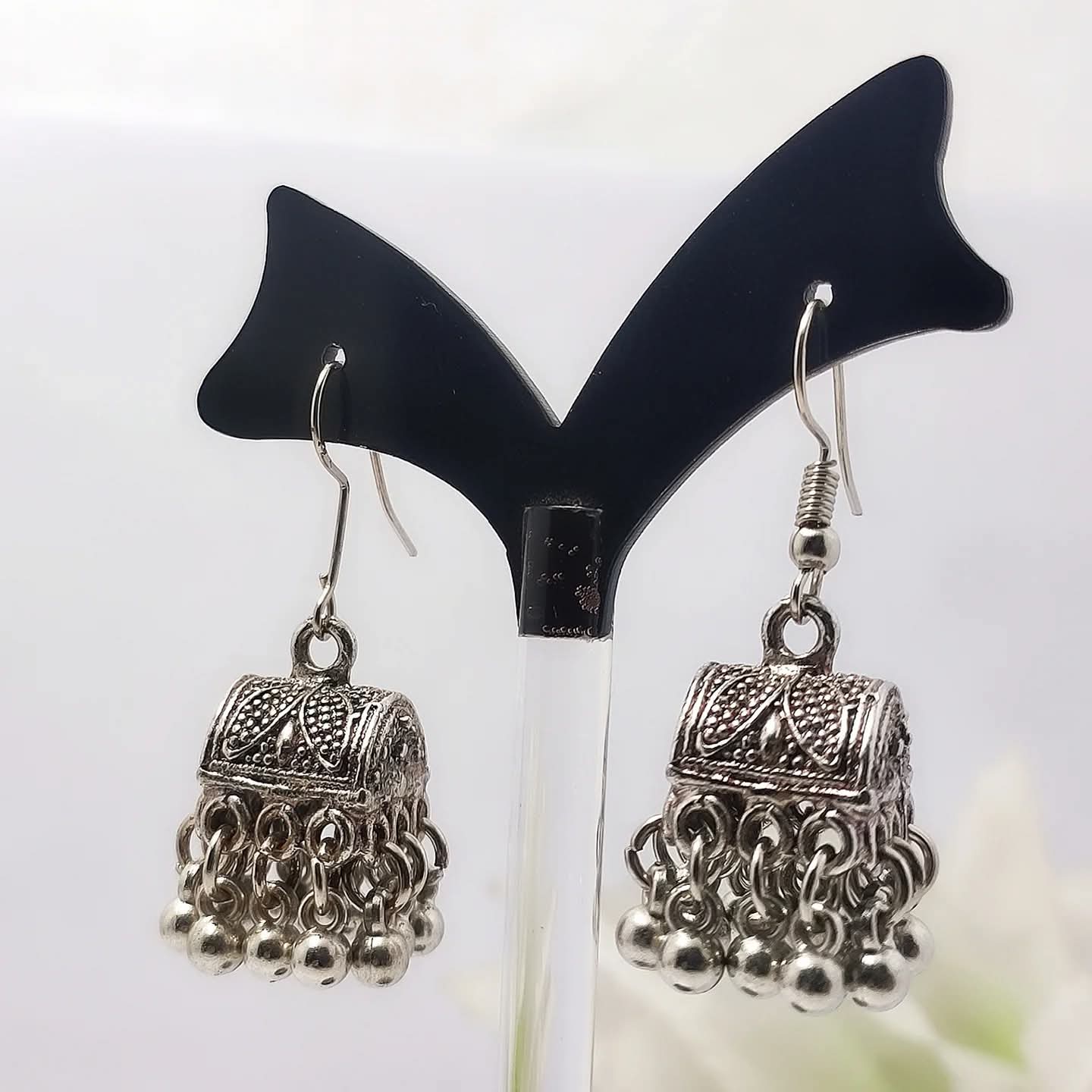 Traditional Handmade Jumka Earrings – Elegant Ethnic Jewelry