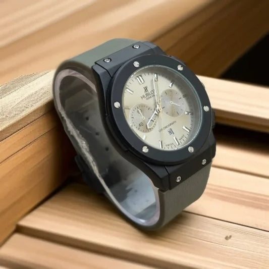 Hublot Women’s Luxury Watch – Elegant Stainless Steel Design