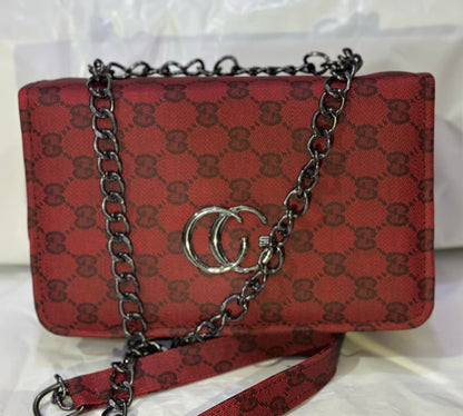 Bolso de Mano Gucci Rojo en Lona – Elegancia y Estilo de Lujo