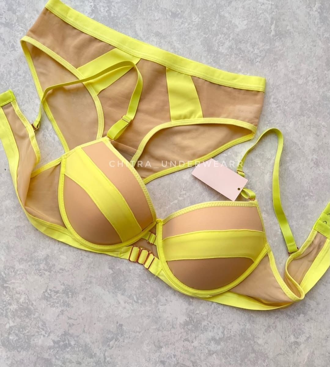Women’s 2-Tone Bra Set – Comfortable Lingerie Sizes 36, 38, 40